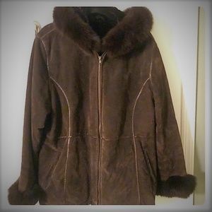 Genuine leather/suede and fox fur coat